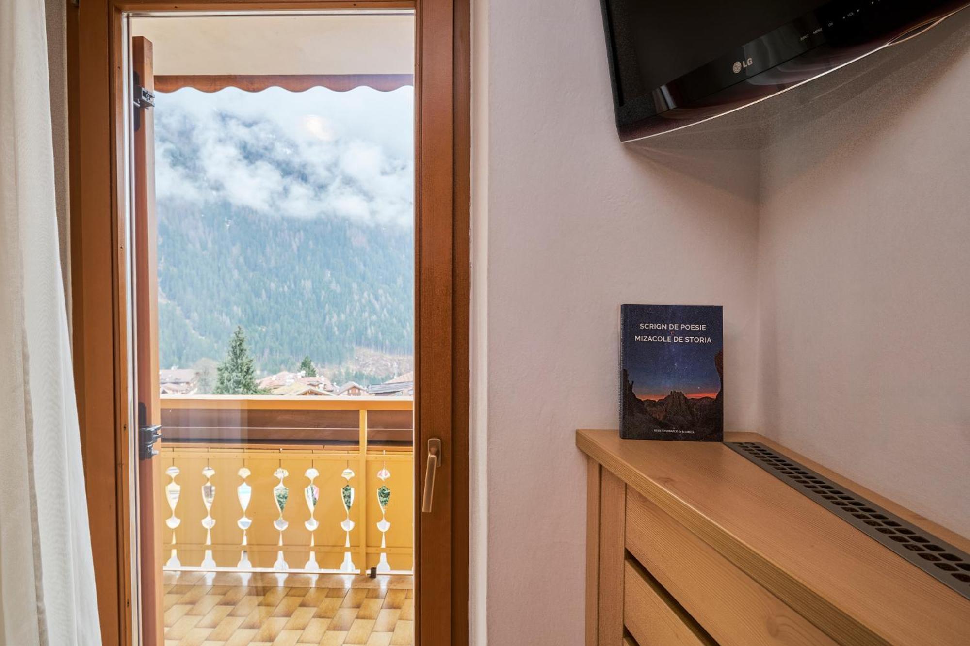 Berg Hotel Latemar Spitze 비고디파사 외부 사진
